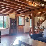 Maison 4 Ch Avec Cheminee, Billard Et Jardin *