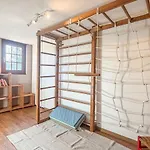 Maison 4 Ch Avec Cheminee, Billard Et Jardin