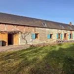 Maison 4 Ch Avec Cheminee, Billard Et Jardin *
